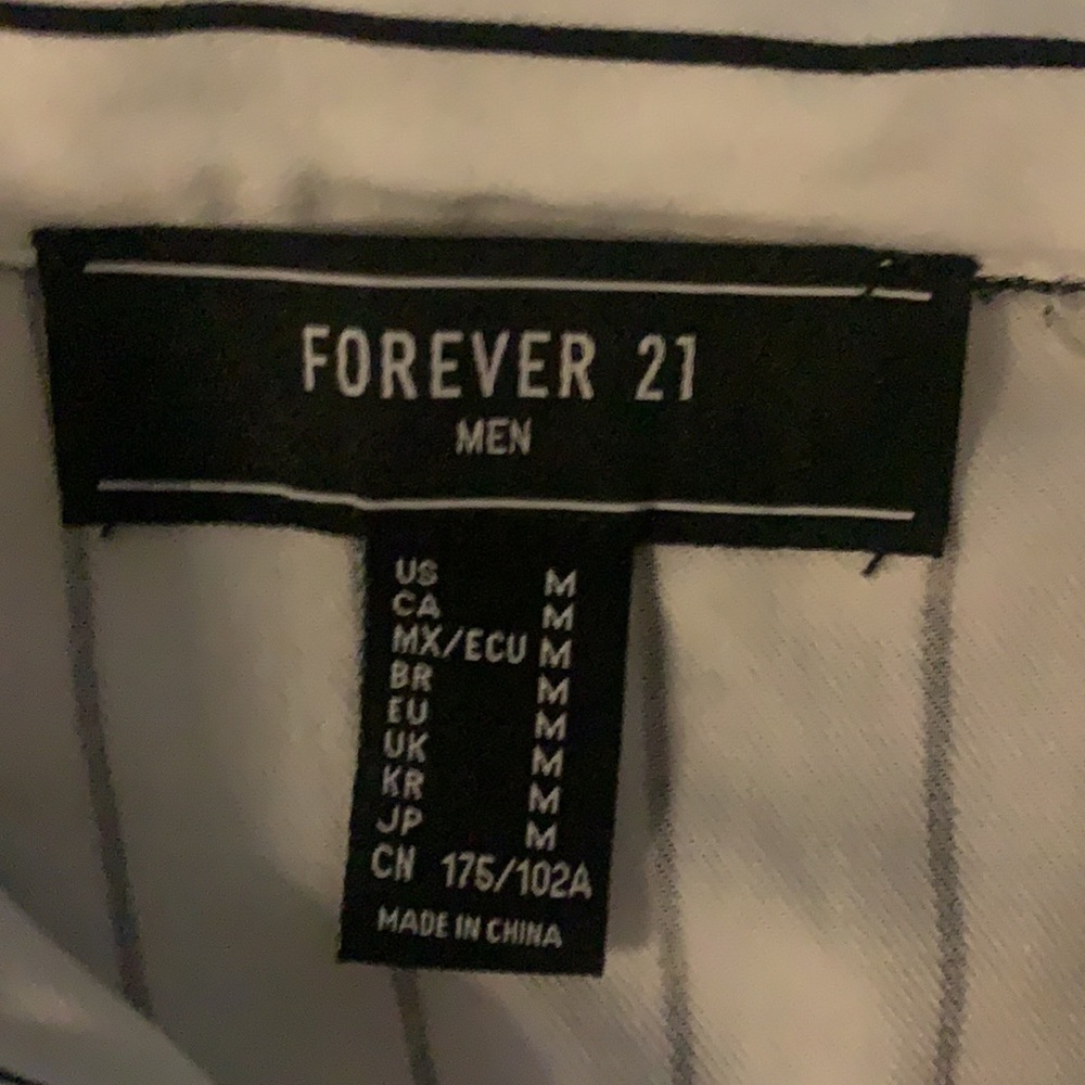 Forever 21 button down - Picture 2 of 2